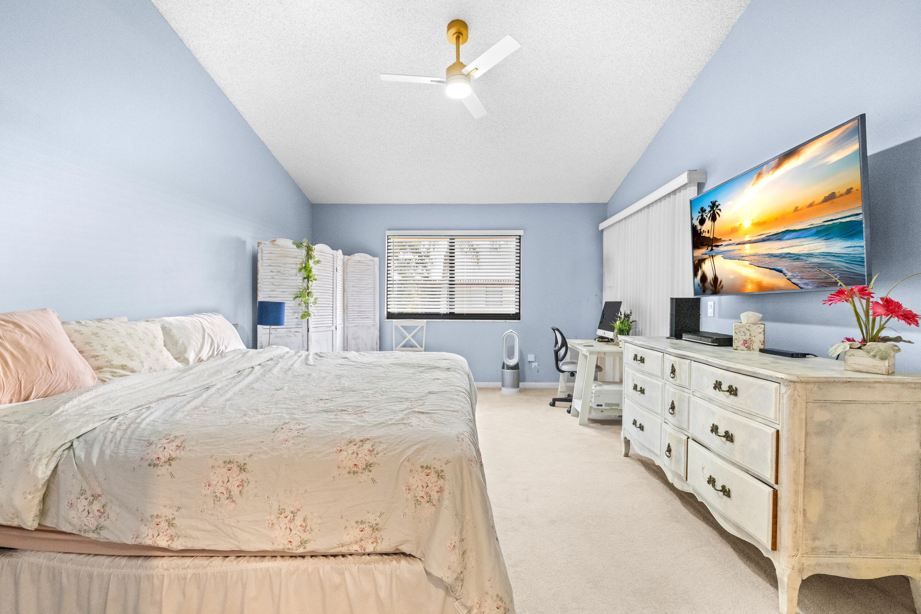LEXINGTON CLUB VILLAS CONDO - Residential