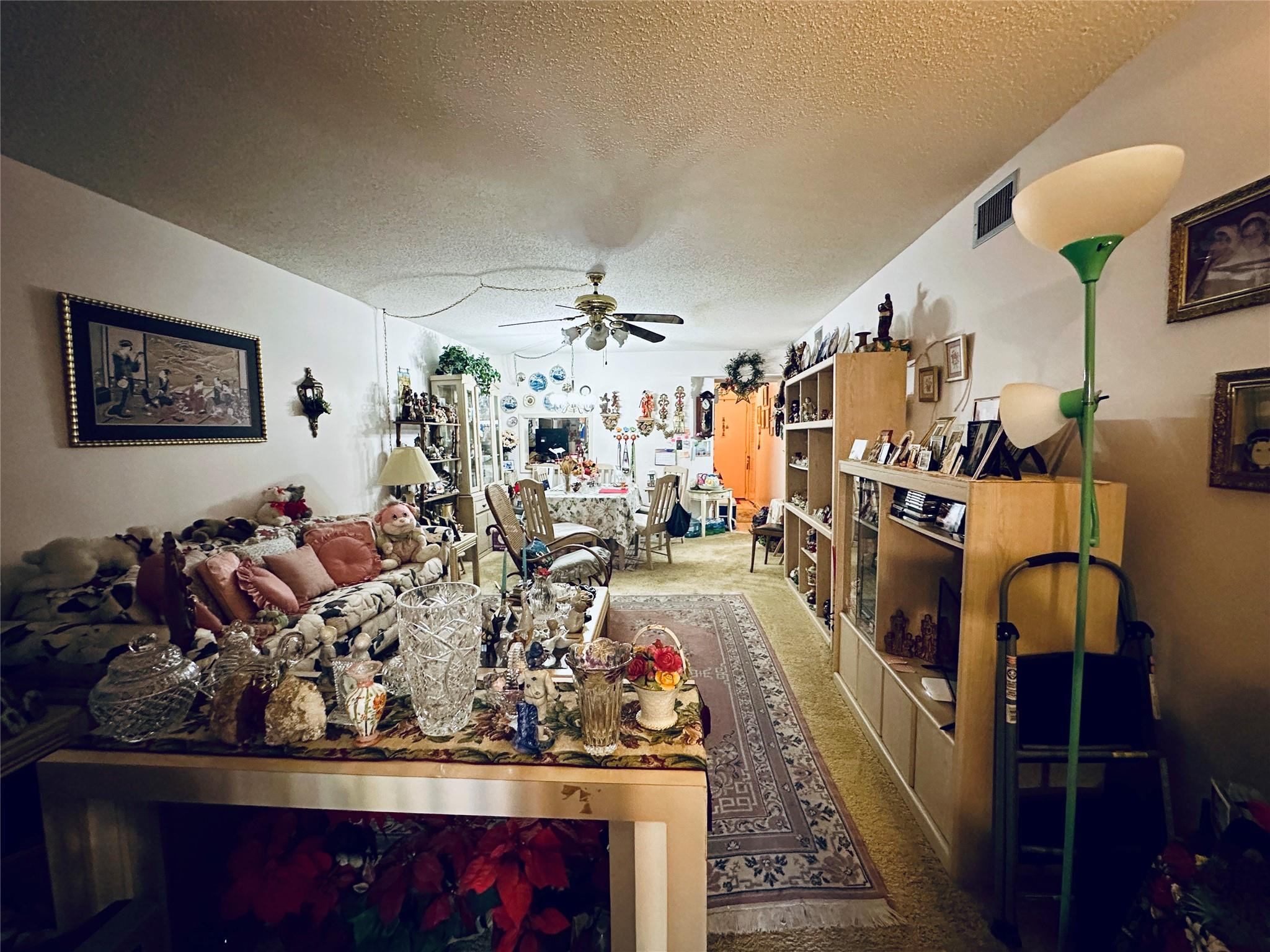 LAKES OF CARRIAGE HILLS - Residential