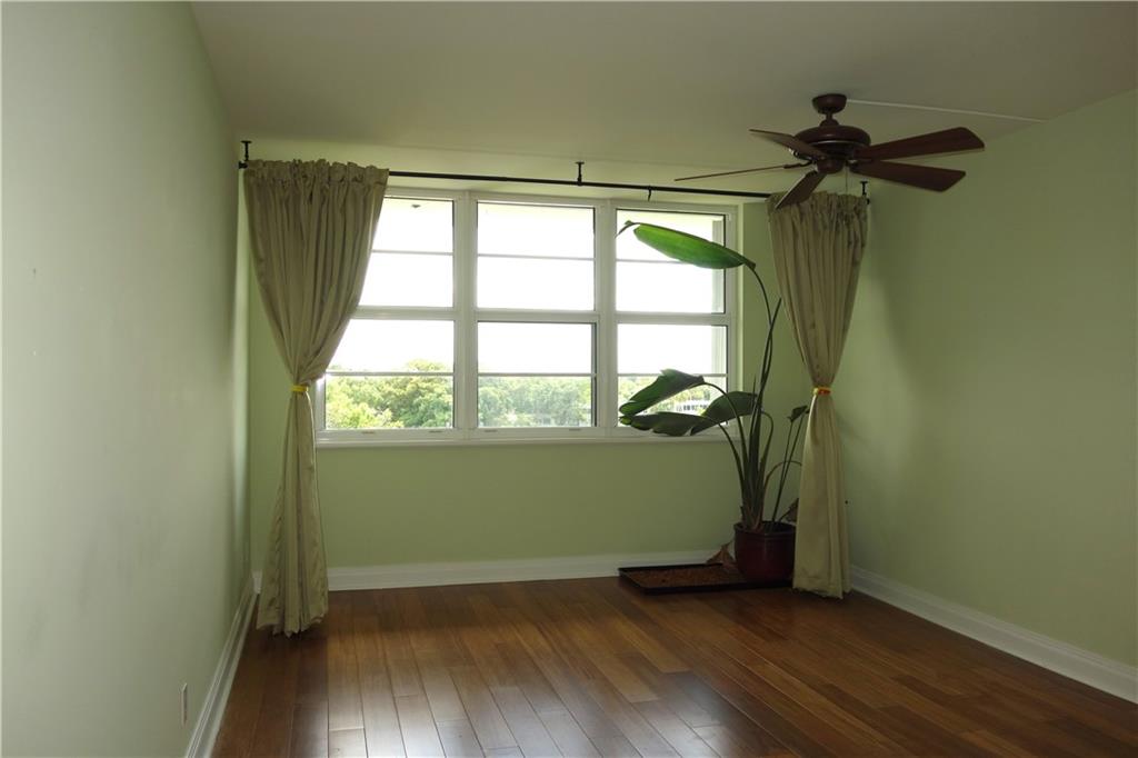 Palm Aire - Residential