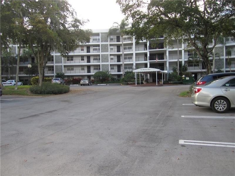 Palm Aire - Residential