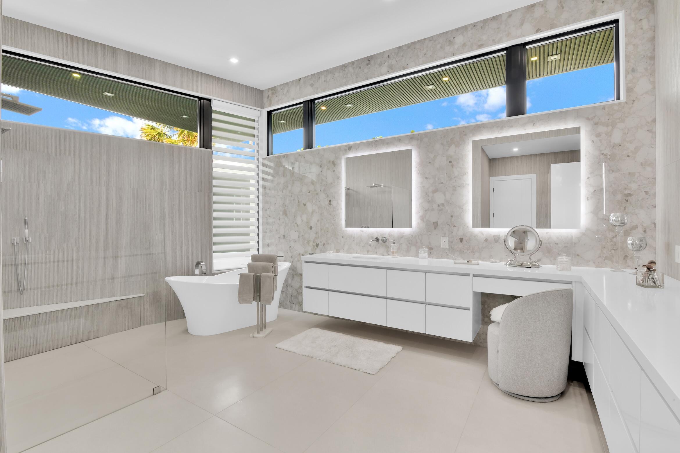 BOCA VILLAS - Residential