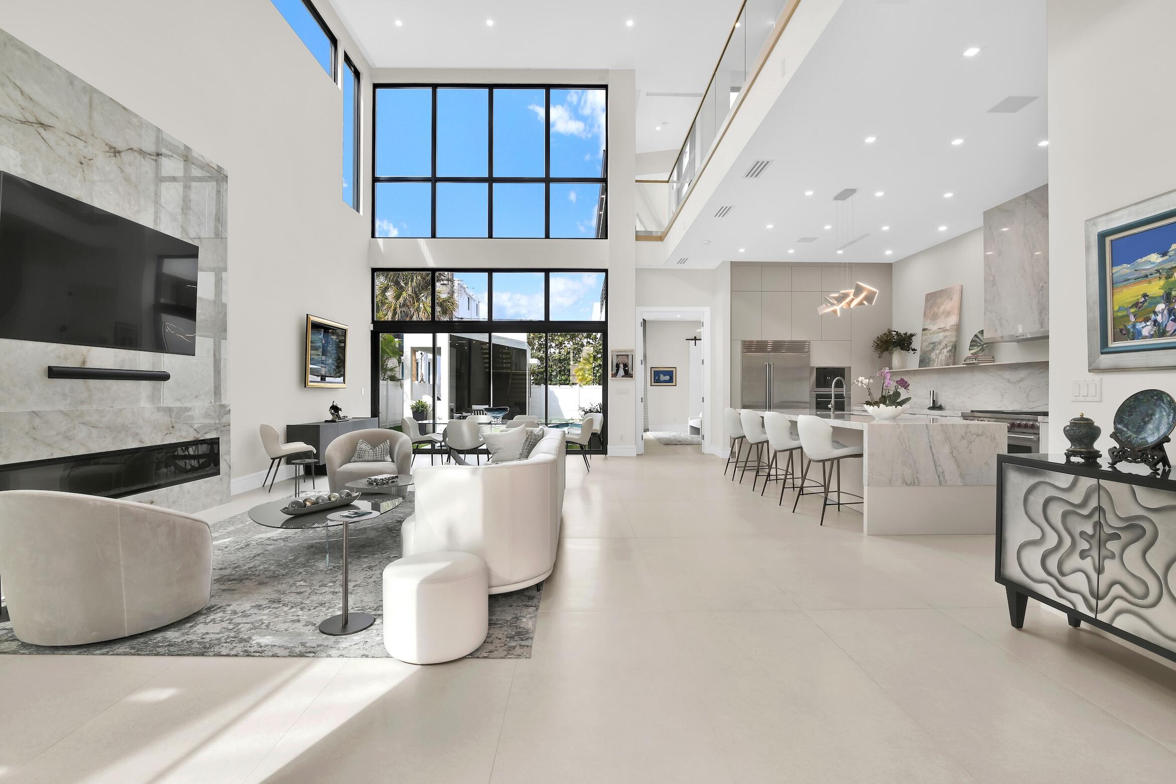 BOCA VILLAS - Residential
