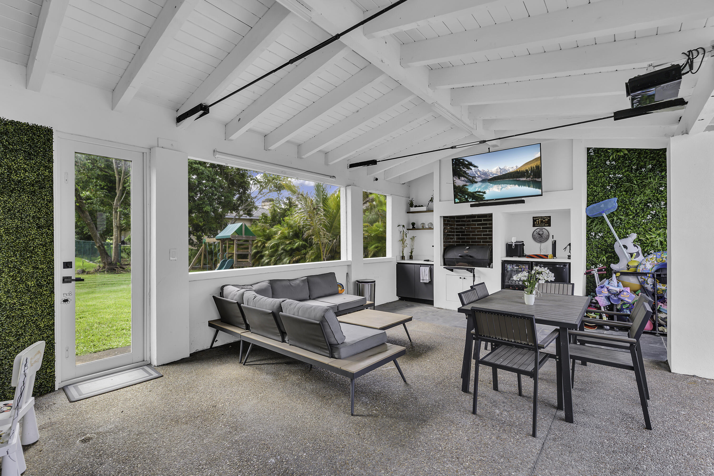 FLA FRUIT LANDS CO - Residential