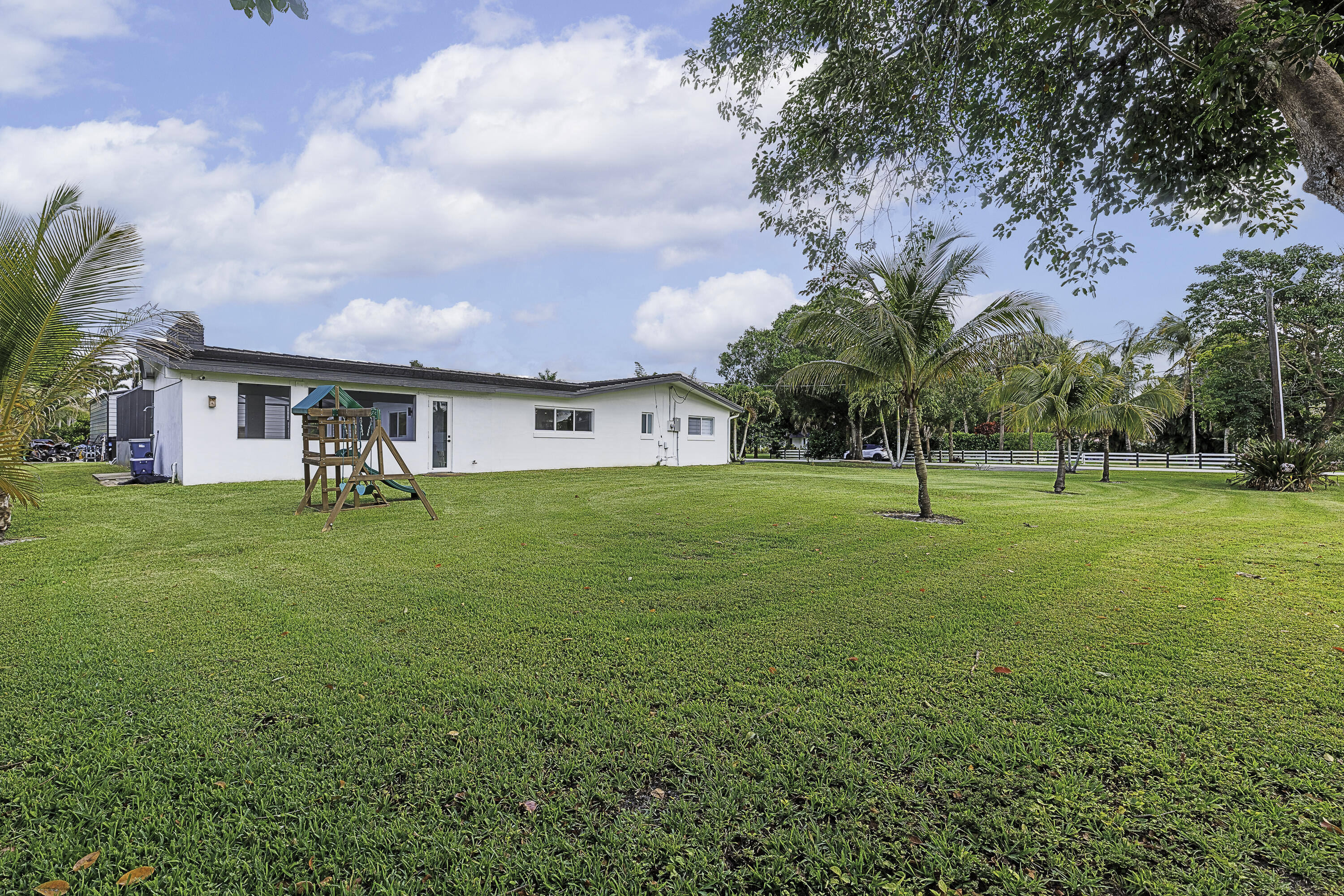 FLA FRUIT LANDS CO - Residential
