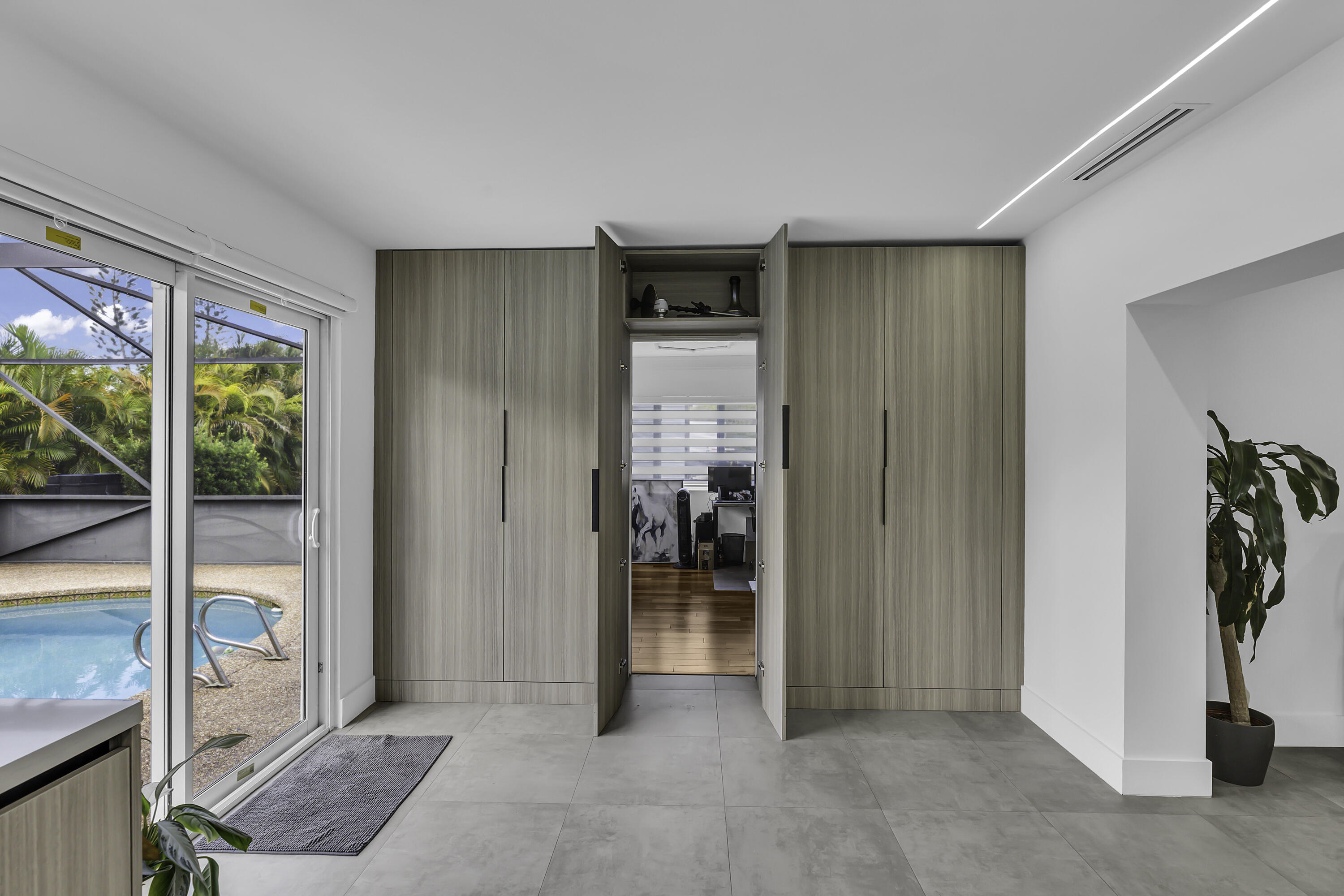 FLA FRUIT LANDS CO - Residential