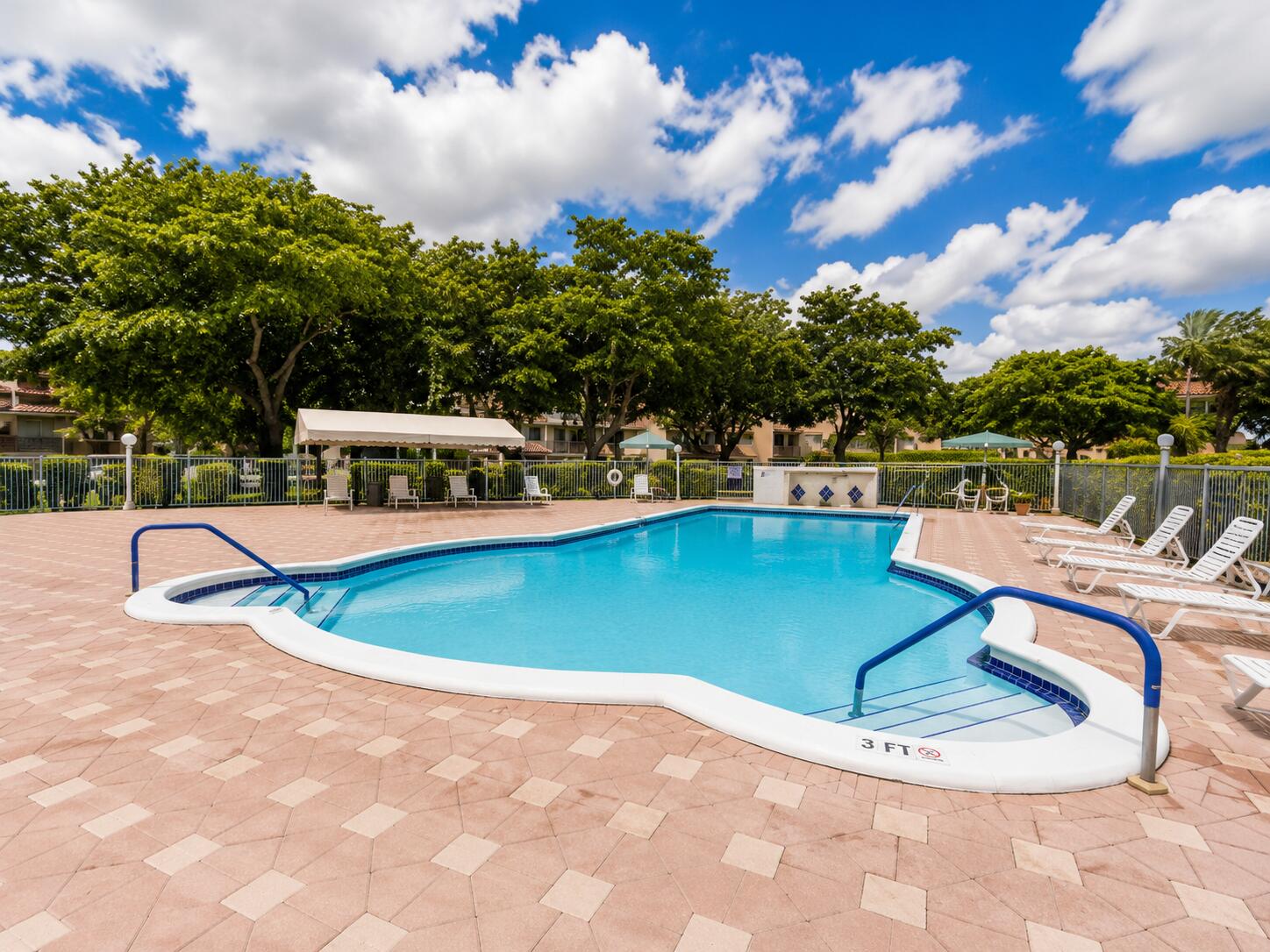 ORIOLE GOLF & TENNIS CLUB CONDO - Residential