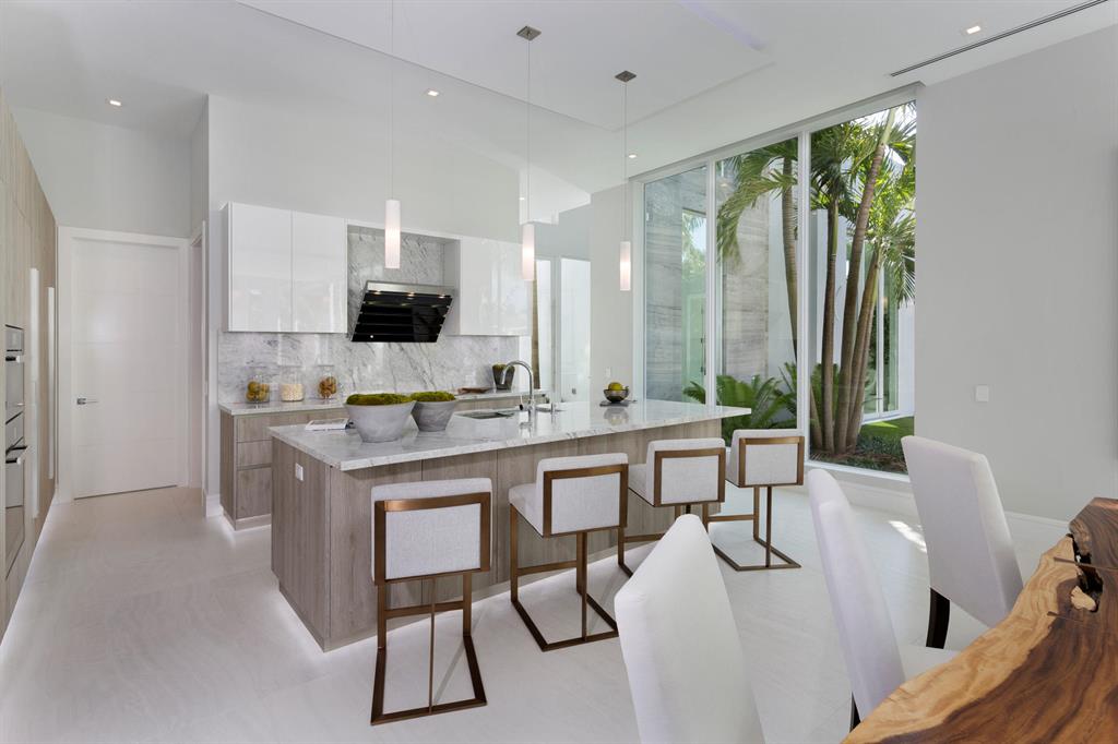 SEAGATE EXT IN - Residential