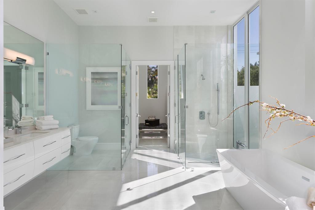 SEAGATE EXT IN - Residential