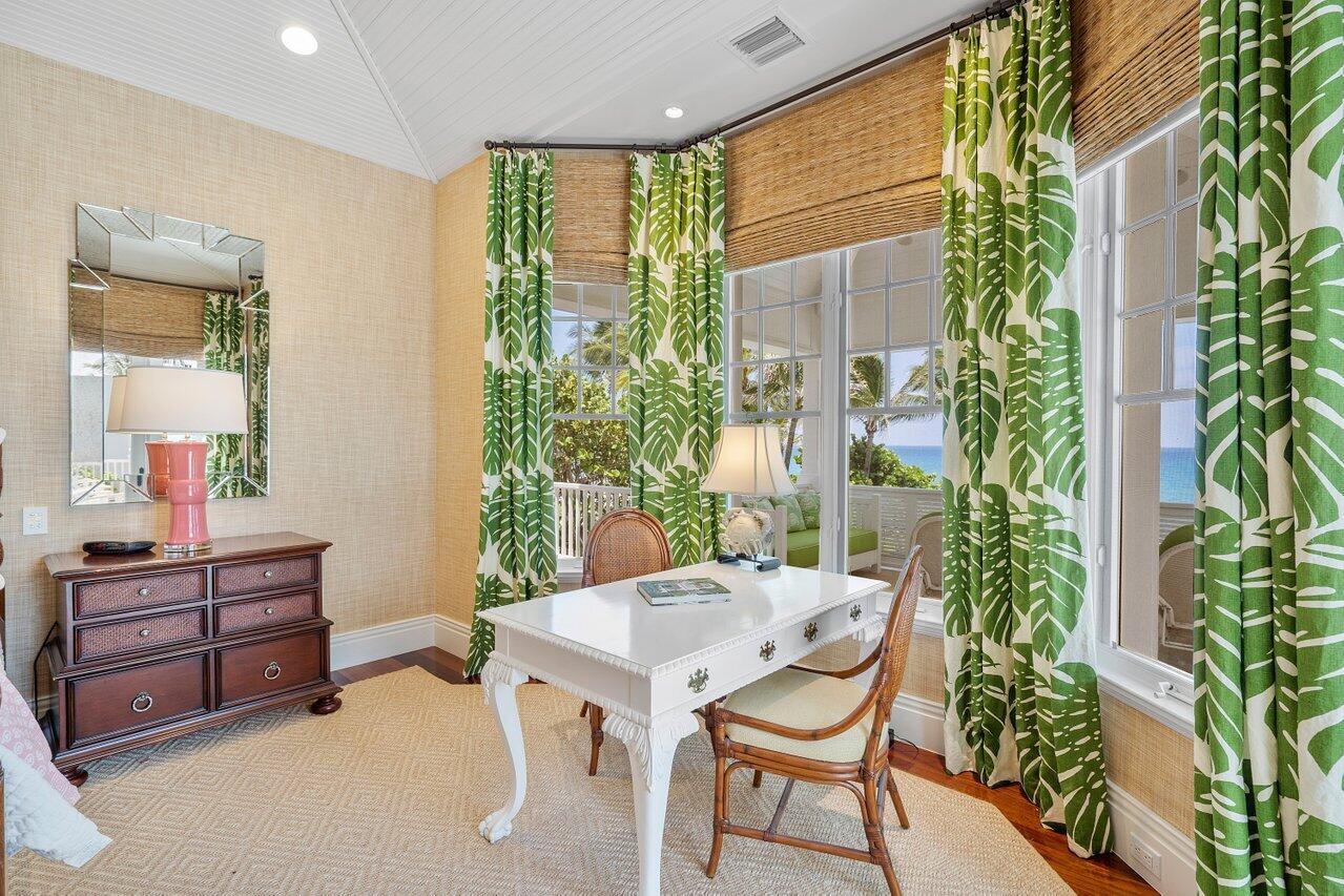 BOYNTON BEACH PARK - Residential