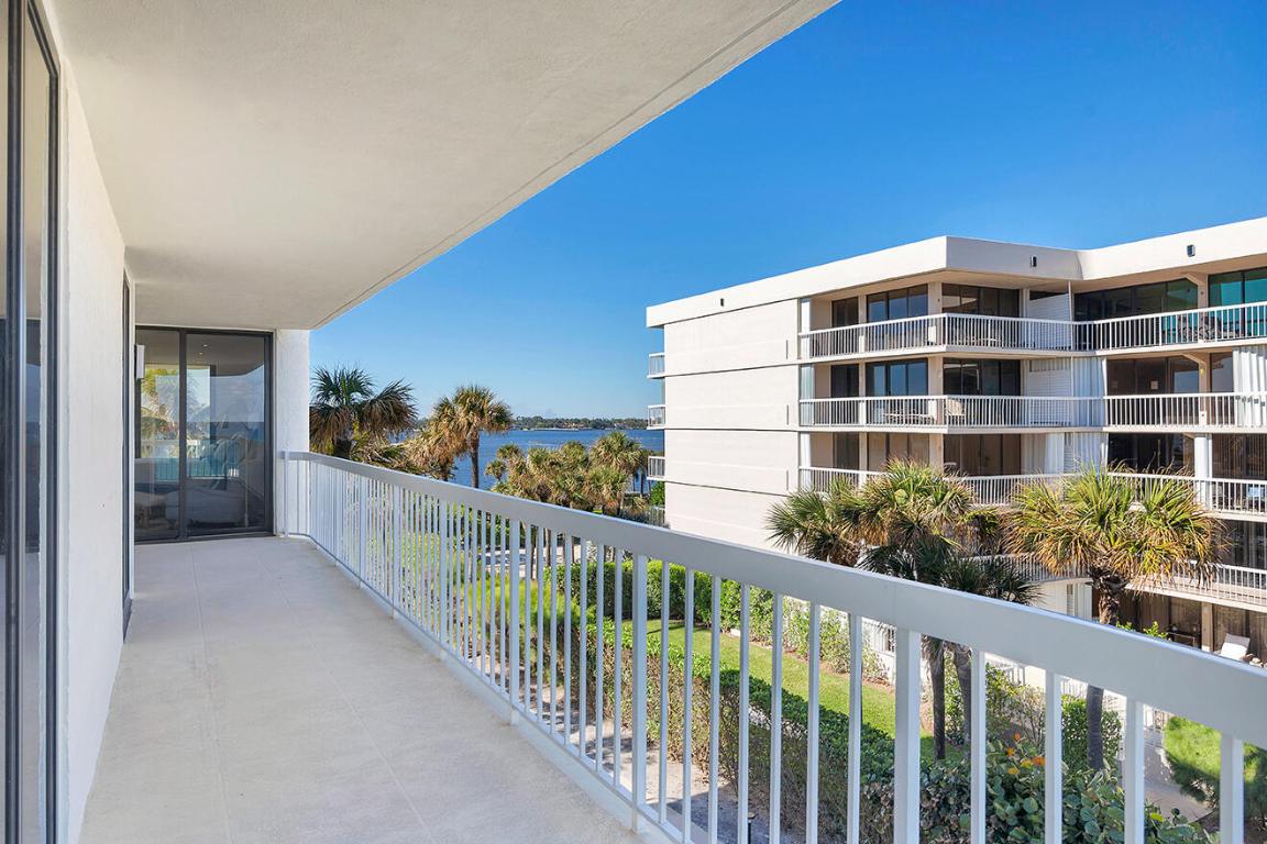 MERIDIAN OF PALM BEACH CONDO - Residential