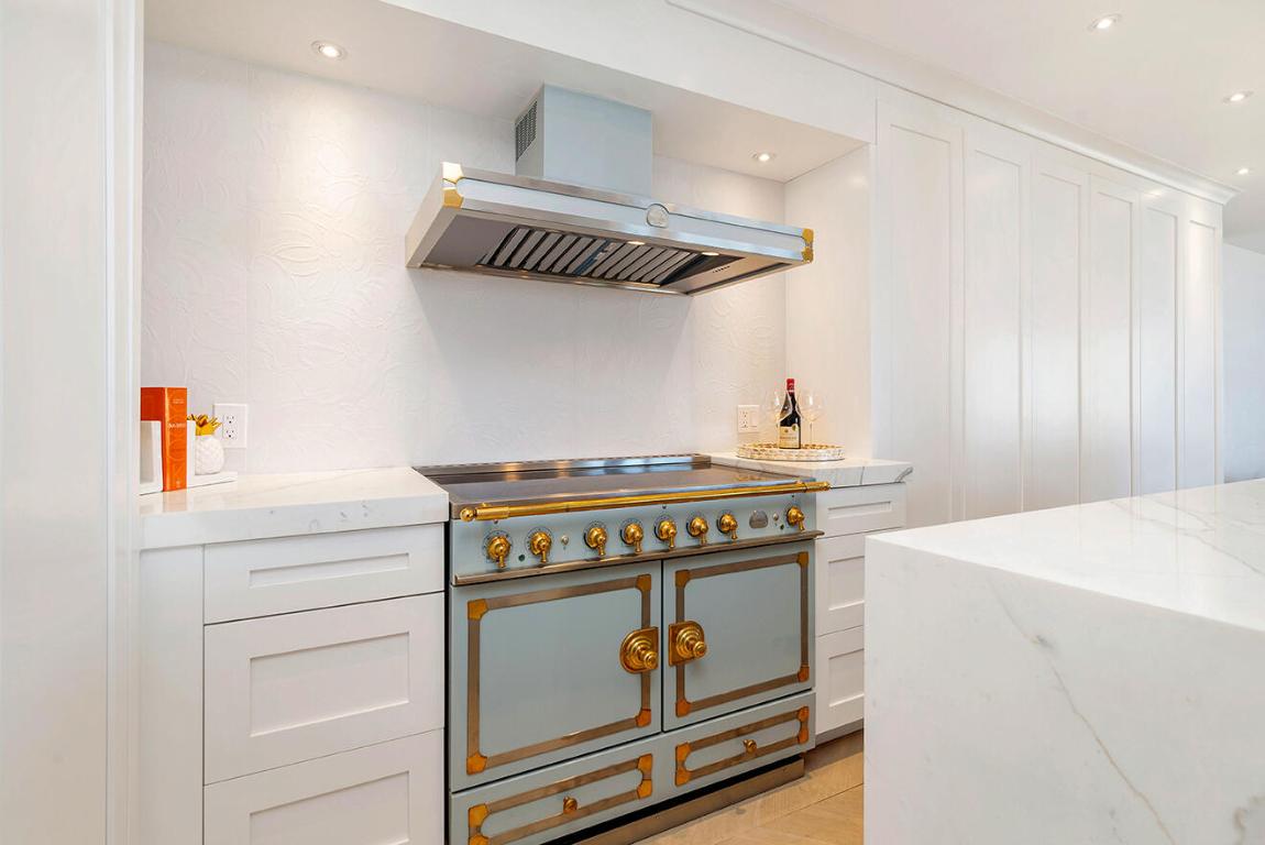 MERIDIAN OF PALM BEACH CONDO - Residential