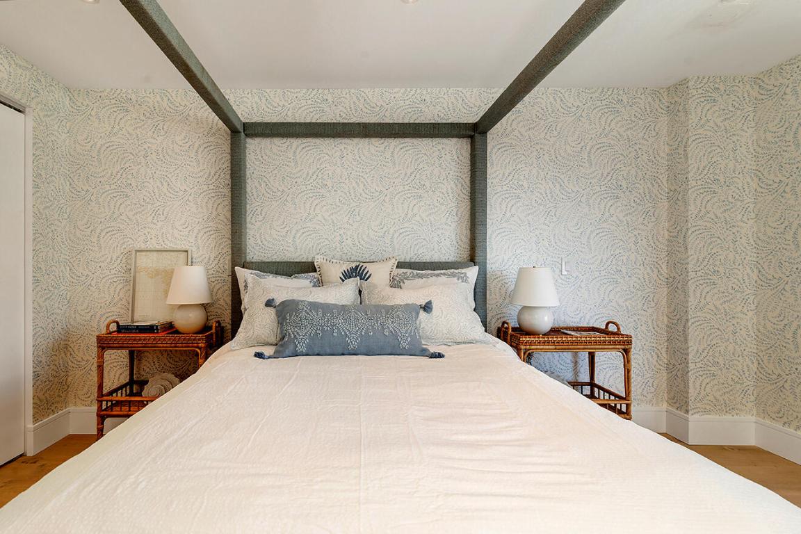 MERIDIAN OF PALM BEACH CONDO - Residential