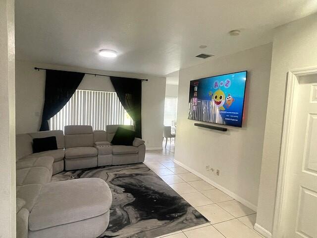 ESTANCIA AT PALM SPRINGS - Residential