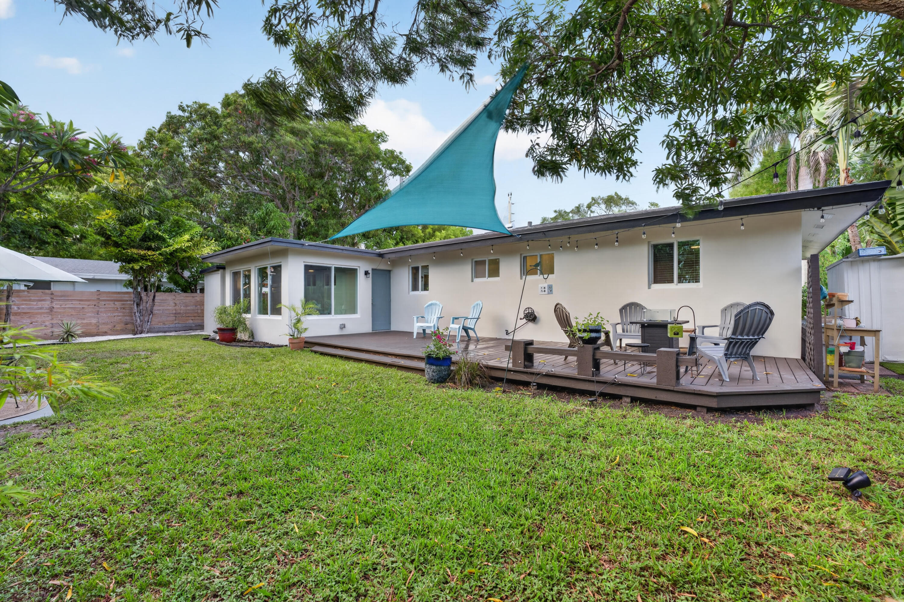 TOD ACRES COUNTRY CLUB SEC - Residential