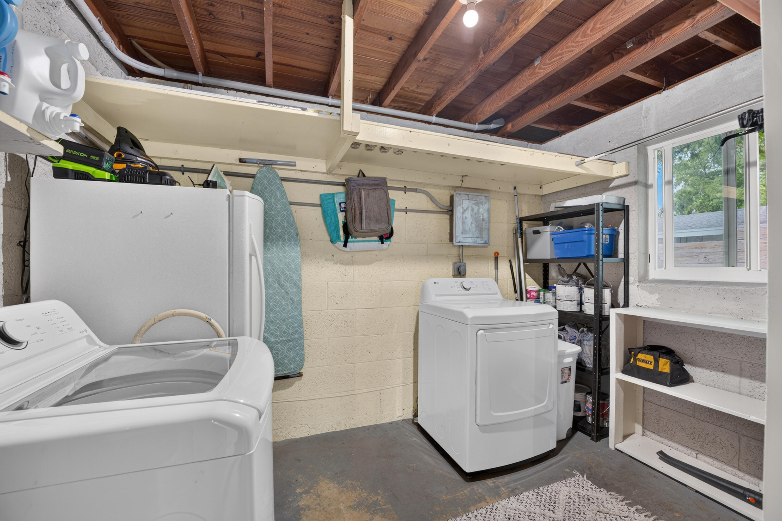 TOD ACRES COUNTRY CLUB SEC - Residential