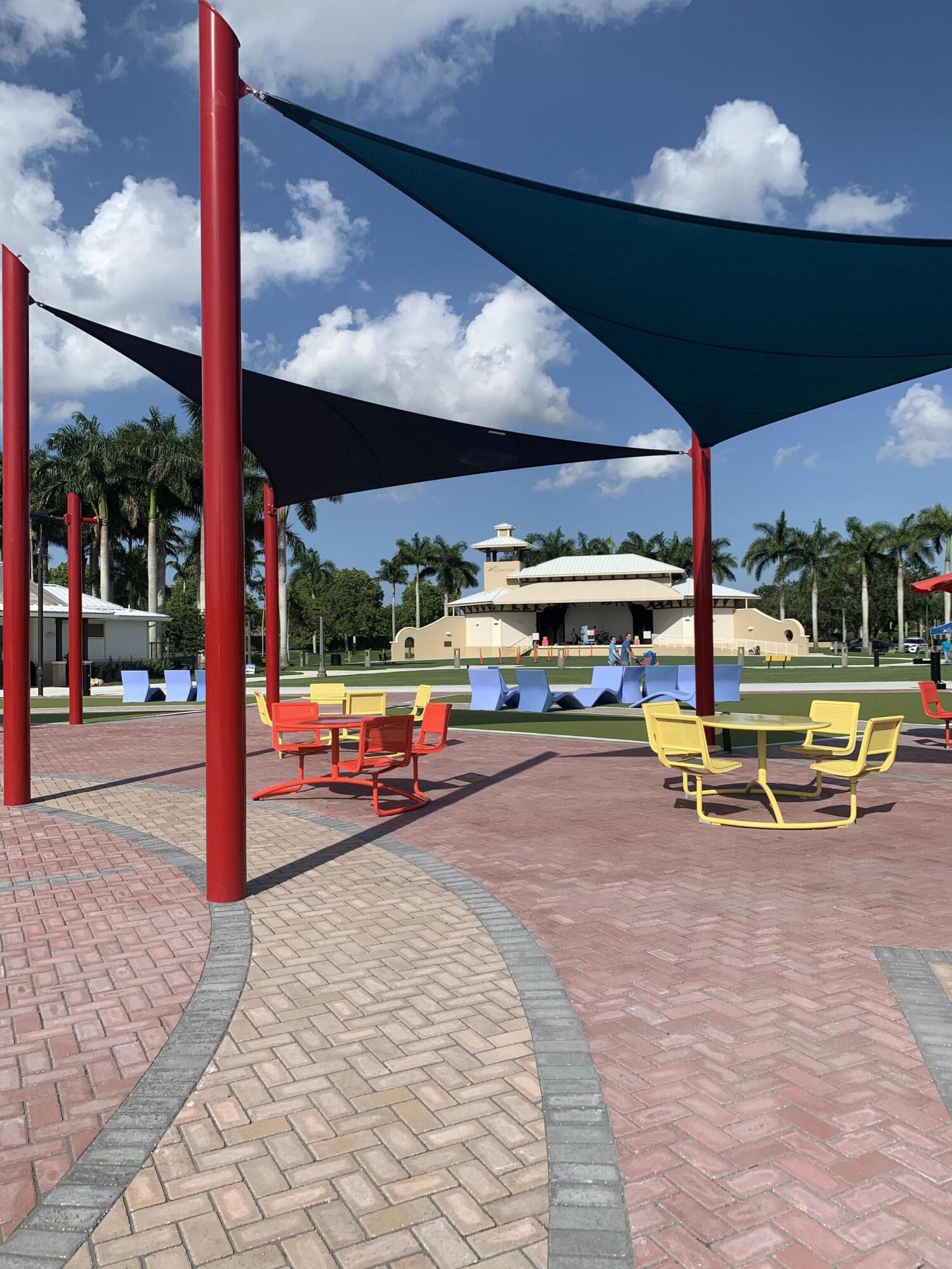 GREENVIEW SHORES 2 OF WELLINGTON - Residential Lease