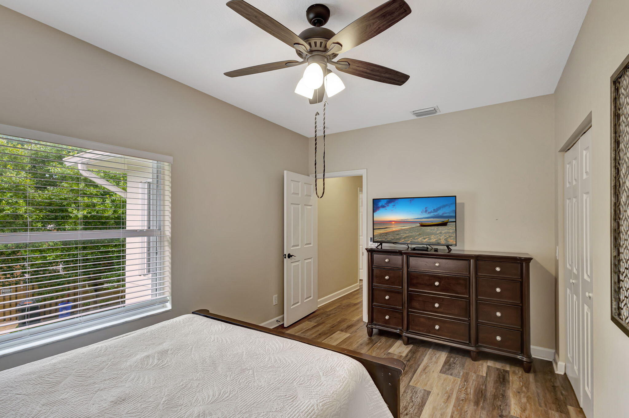 GREENVIEW SHORES 2 OF WELLINGTON - Residential Lease