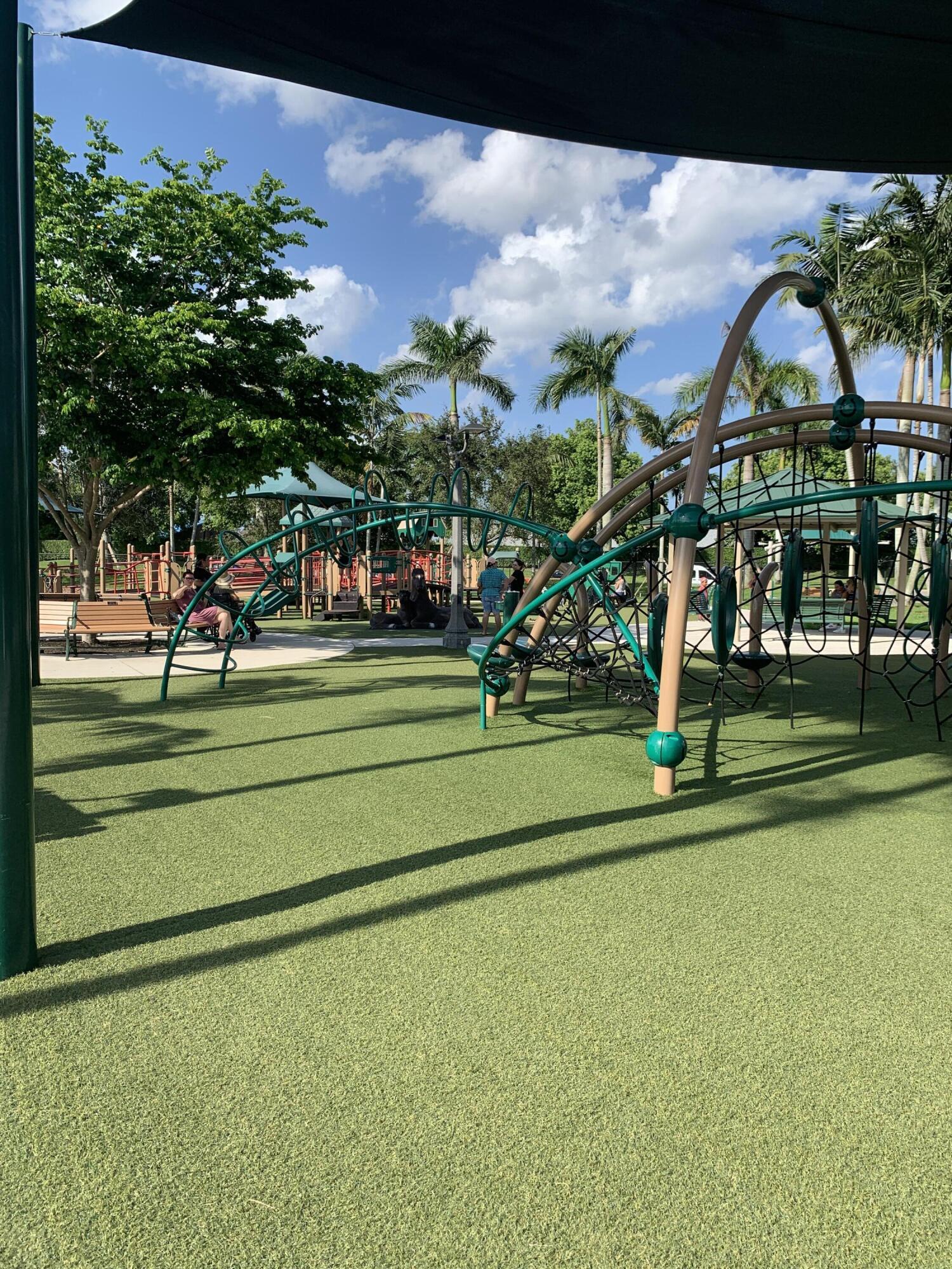 GREENVIEW SHORES 2 OF WELLINGTON - Residential Lease
