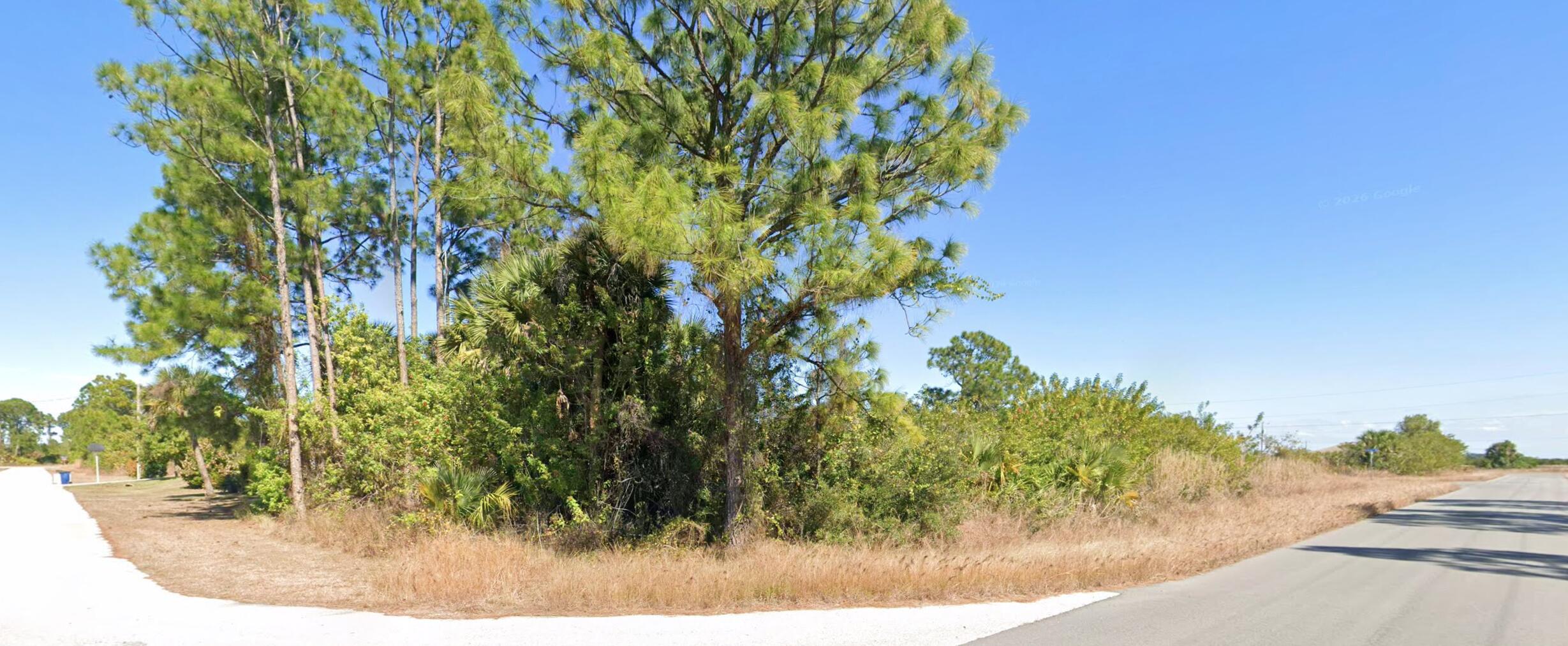 LEHIGH ACRES UNIT 5 - Land