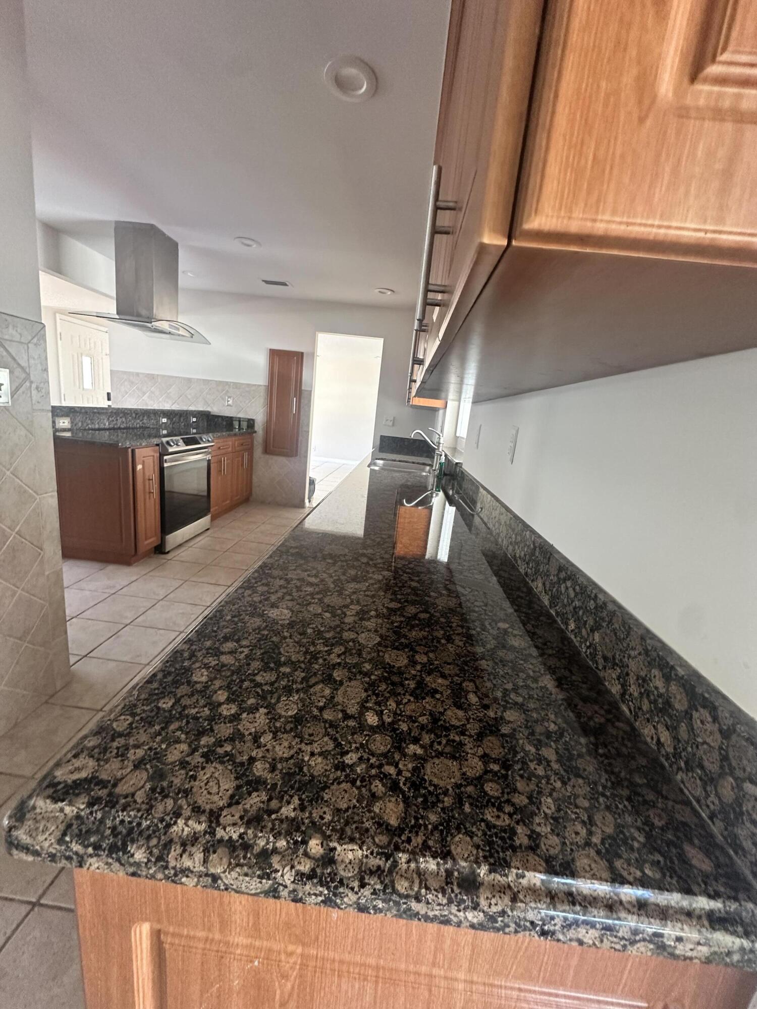 CHATHAM HILLS - Residential