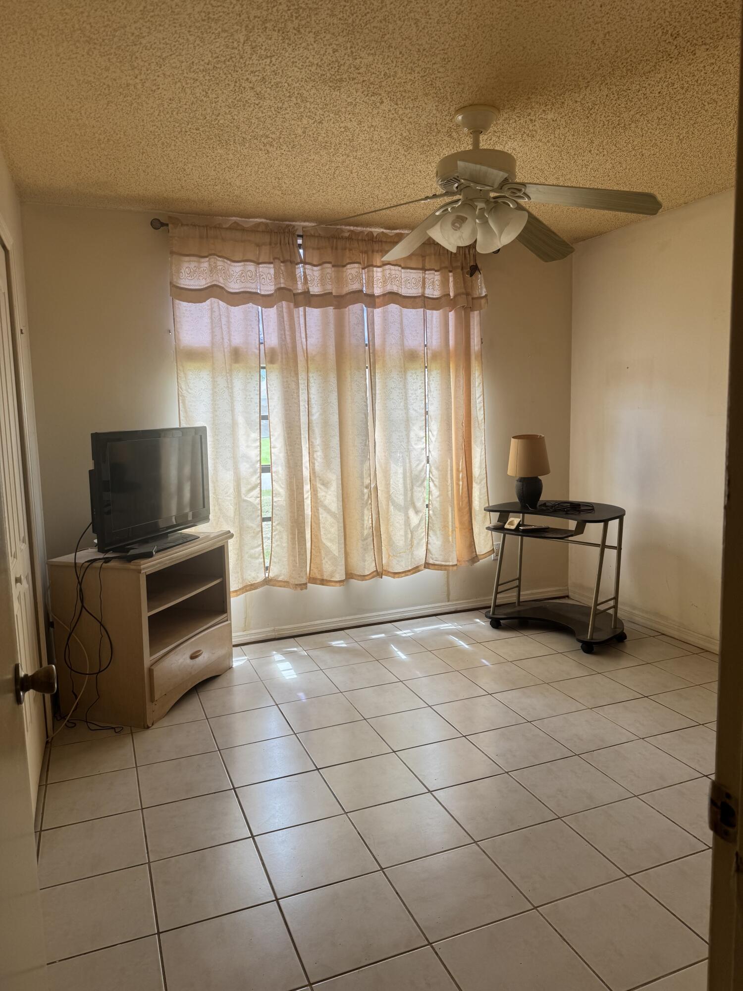 PORT ST LUCIE SECTION 8 - Residential