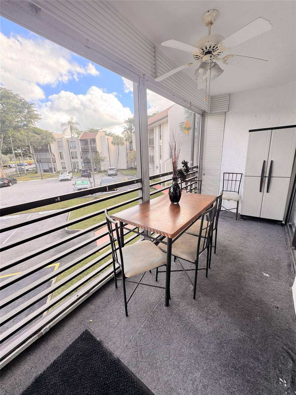 CONCORD VILLAGE CONDO V - Residential