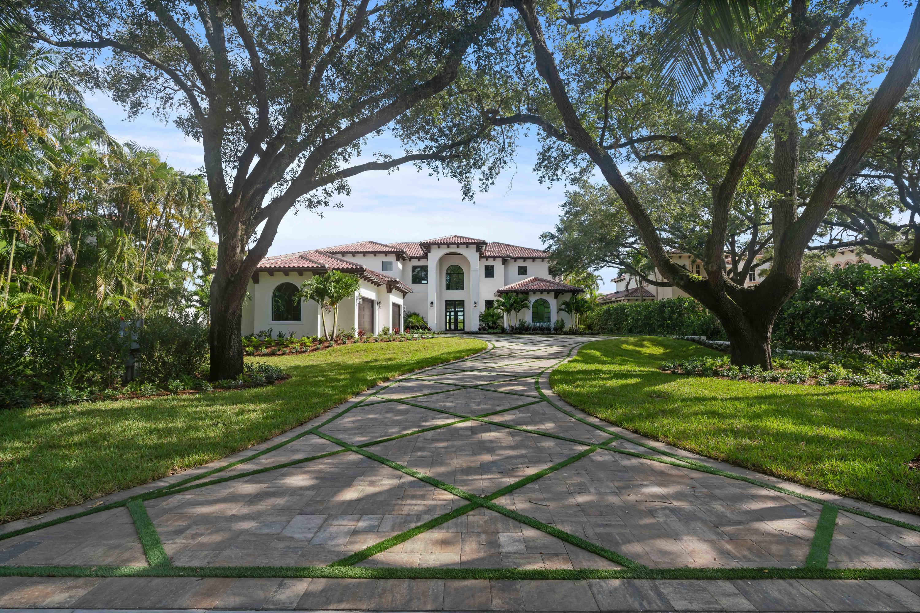 SAWFISH BAY COLONY - Residential
