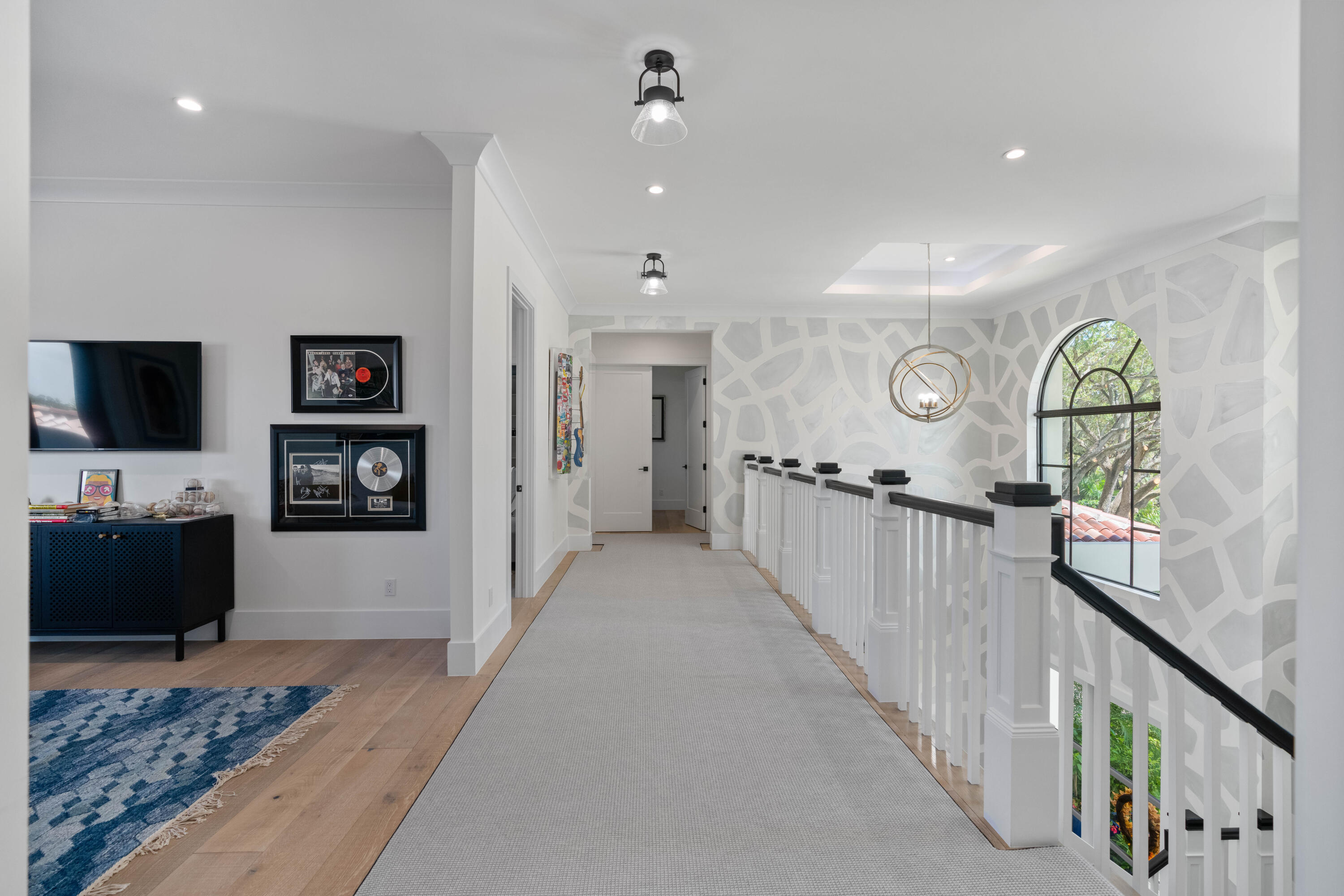 SAWFISH BAY COLONY - Residential