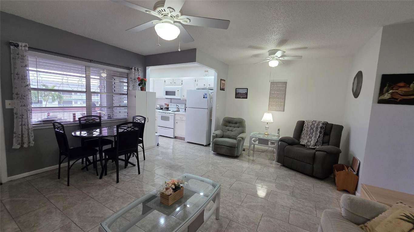 Beautiful 1/1.5 unit in the active community of Beverly Hills. A 55 and over complex that houses this beautiful unit. It comes fully furnished and is ready for it's new owner. Close to shopping, major highways, restaurants and casinos.This clean unit can be your year round home or a perfect winter getaway. Call now for your own personal visit.