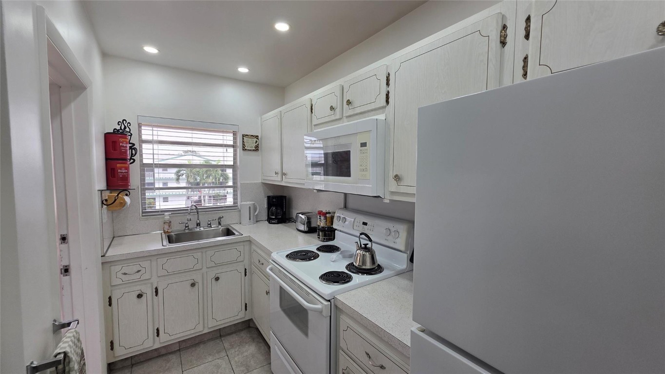 beverly hills - Residential