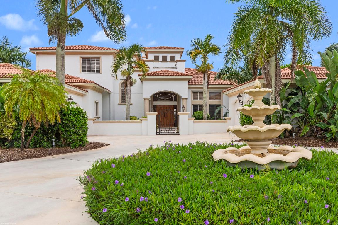 PALM BEACH POINT - Residential
