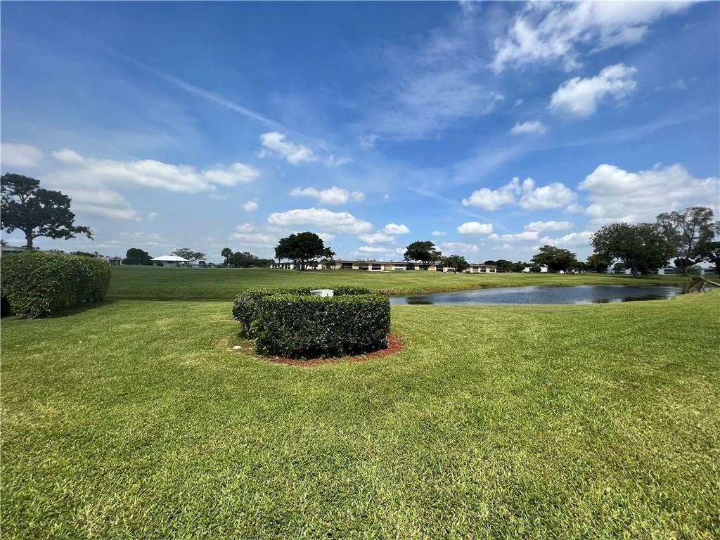 KINGS POINT SAXONY CONDOS - Residential