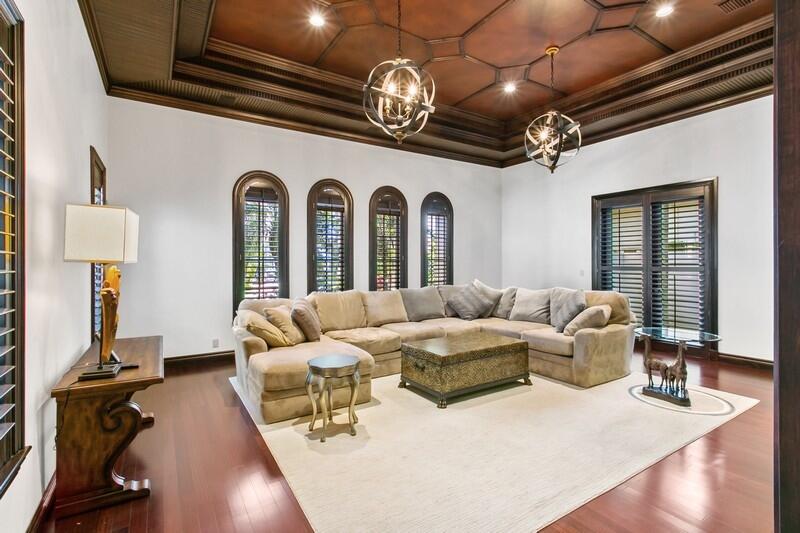 HARBOUR ISLES - Residential