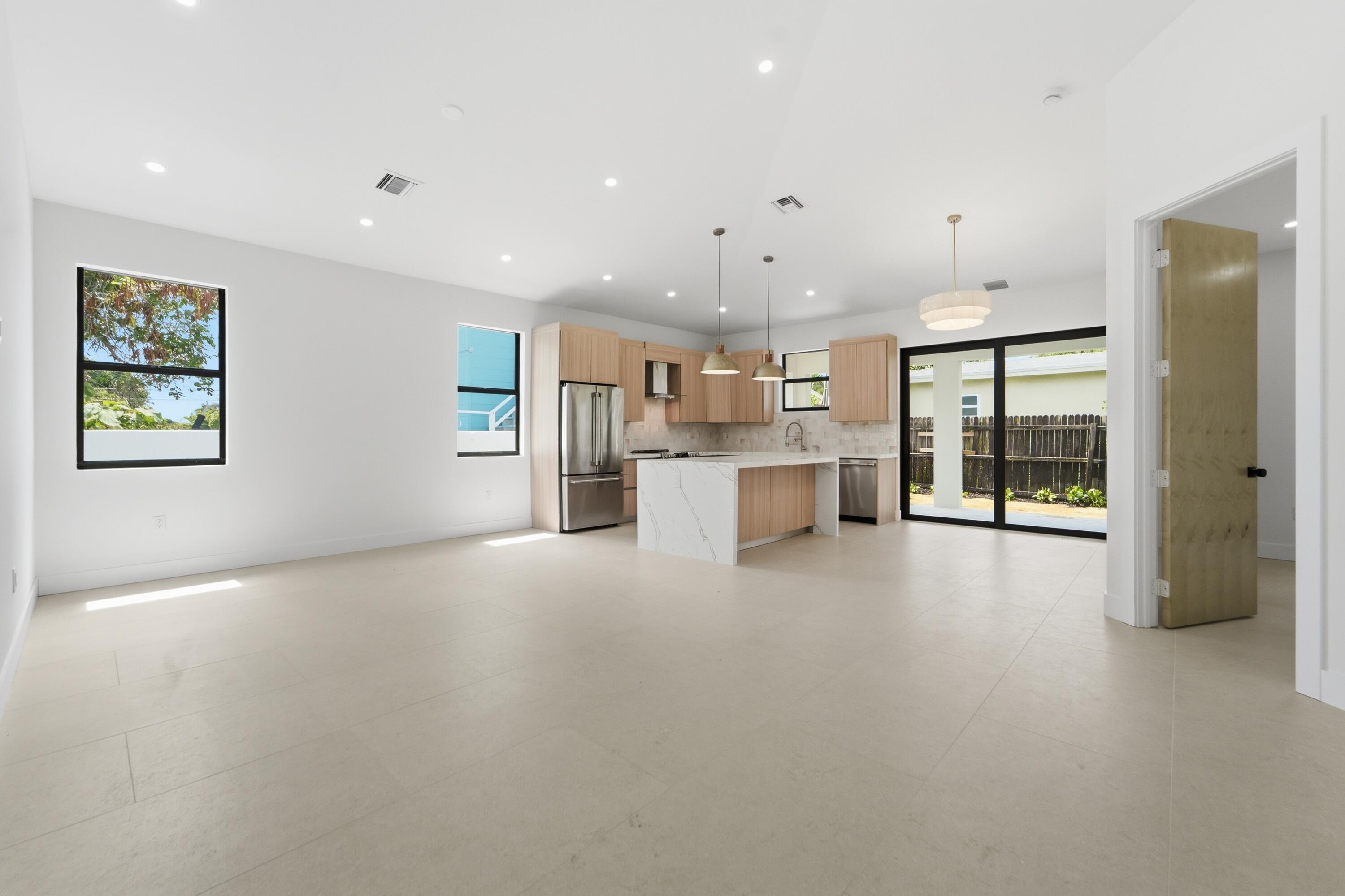 SEMINOLE HEIGHTS - Residential