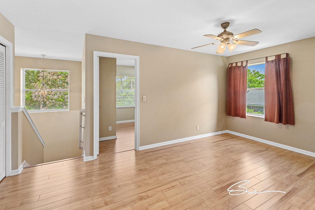 JENSEN BEACH COUNTRY CLUB - Residential