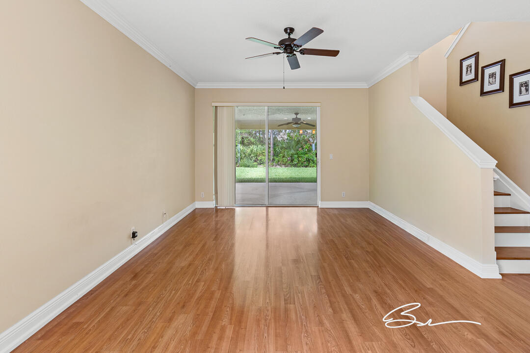 JENSEN BEACH COUNTRY CLUB - Residential