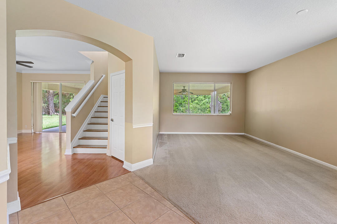 JENSEN BEACH COUNTRY CLUB - Residential