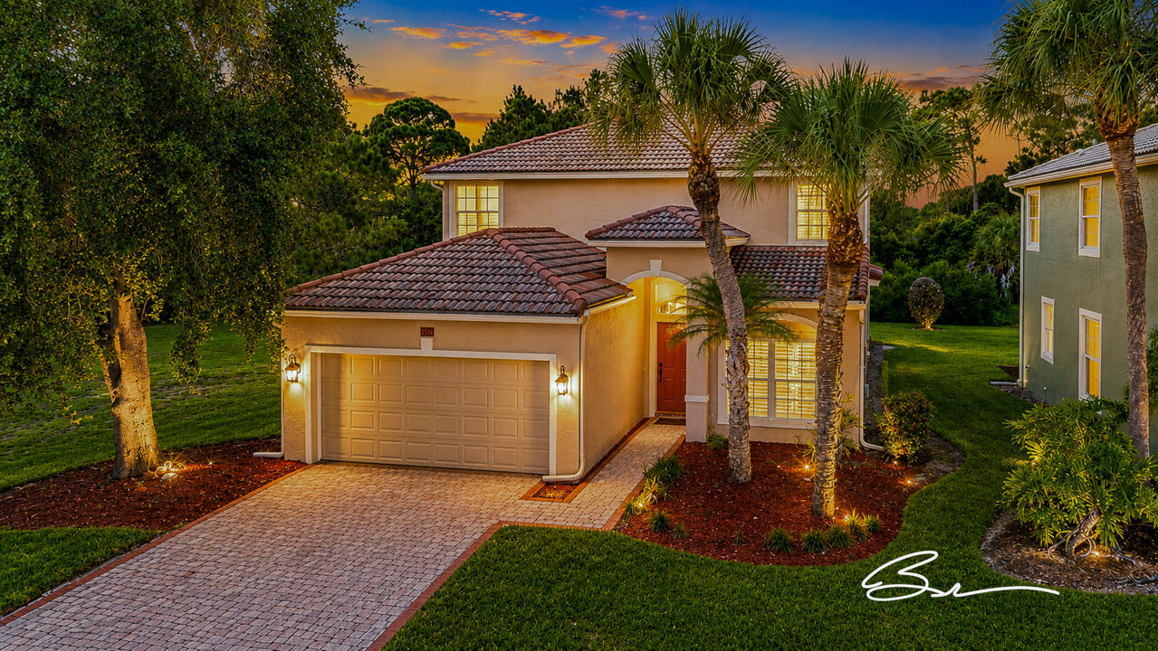 JENSEN BEACH COUNTRY CLUB - Residential