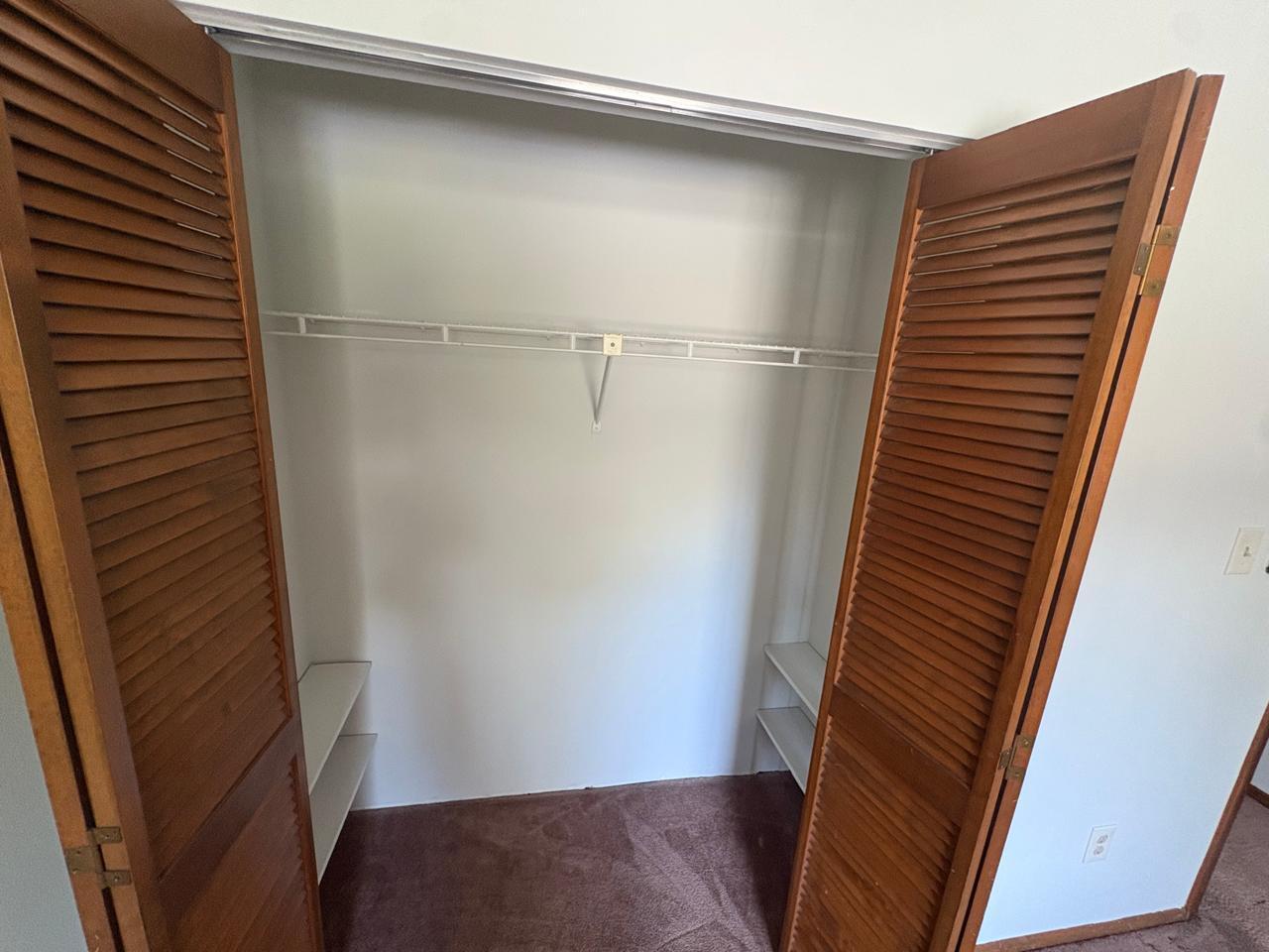 FOXHALL 2 CONDO PH 1 - Residential Lease