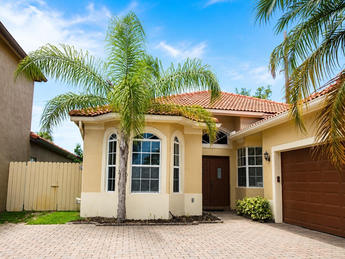 GATEWAY GARDENS - Residential