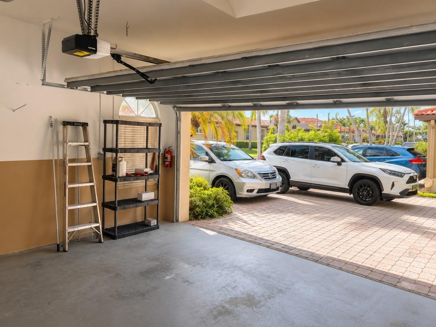 GATEWAY GARDENS - Residential