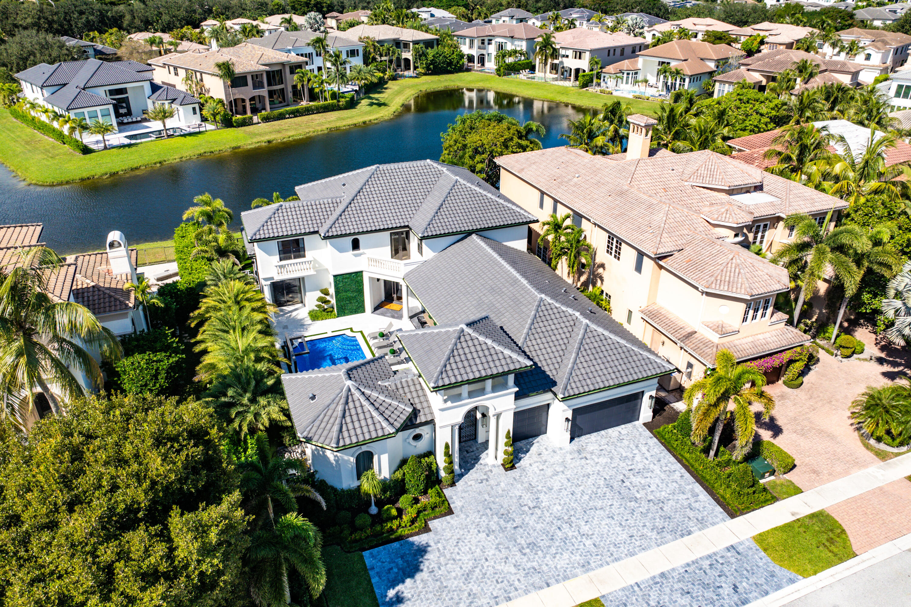 OAKS AT BOCA RATON - Residential