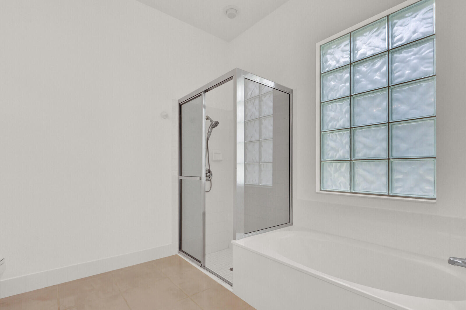 NEWHAVEN 7B PH 2 - Residential