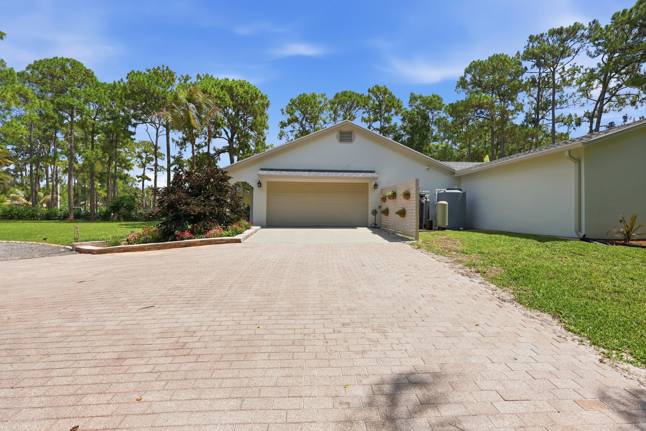The Acreage - Residential
