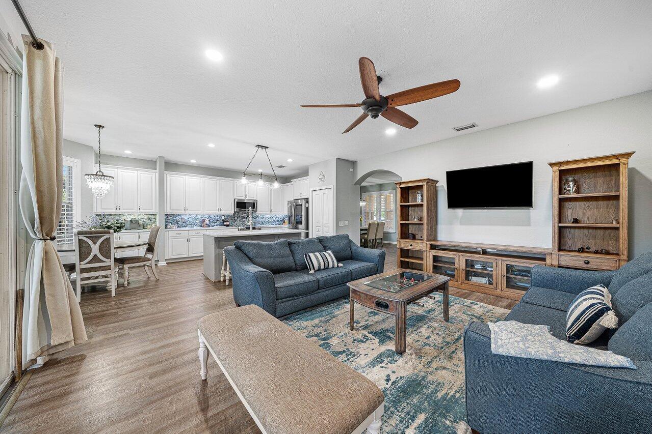NAUTICA ISLES WEST 1 - Residential
