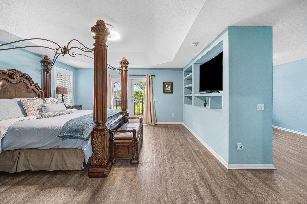 NAUTICA ISLES WEST 1 - Residential