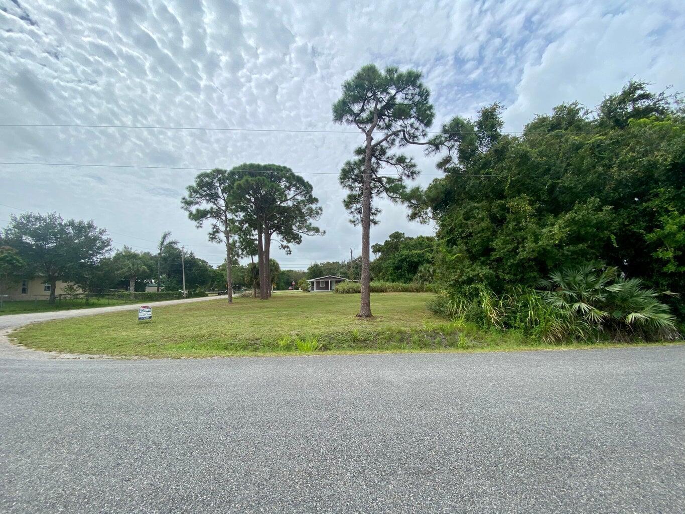RUHLMAN SUBDIVISION - Land