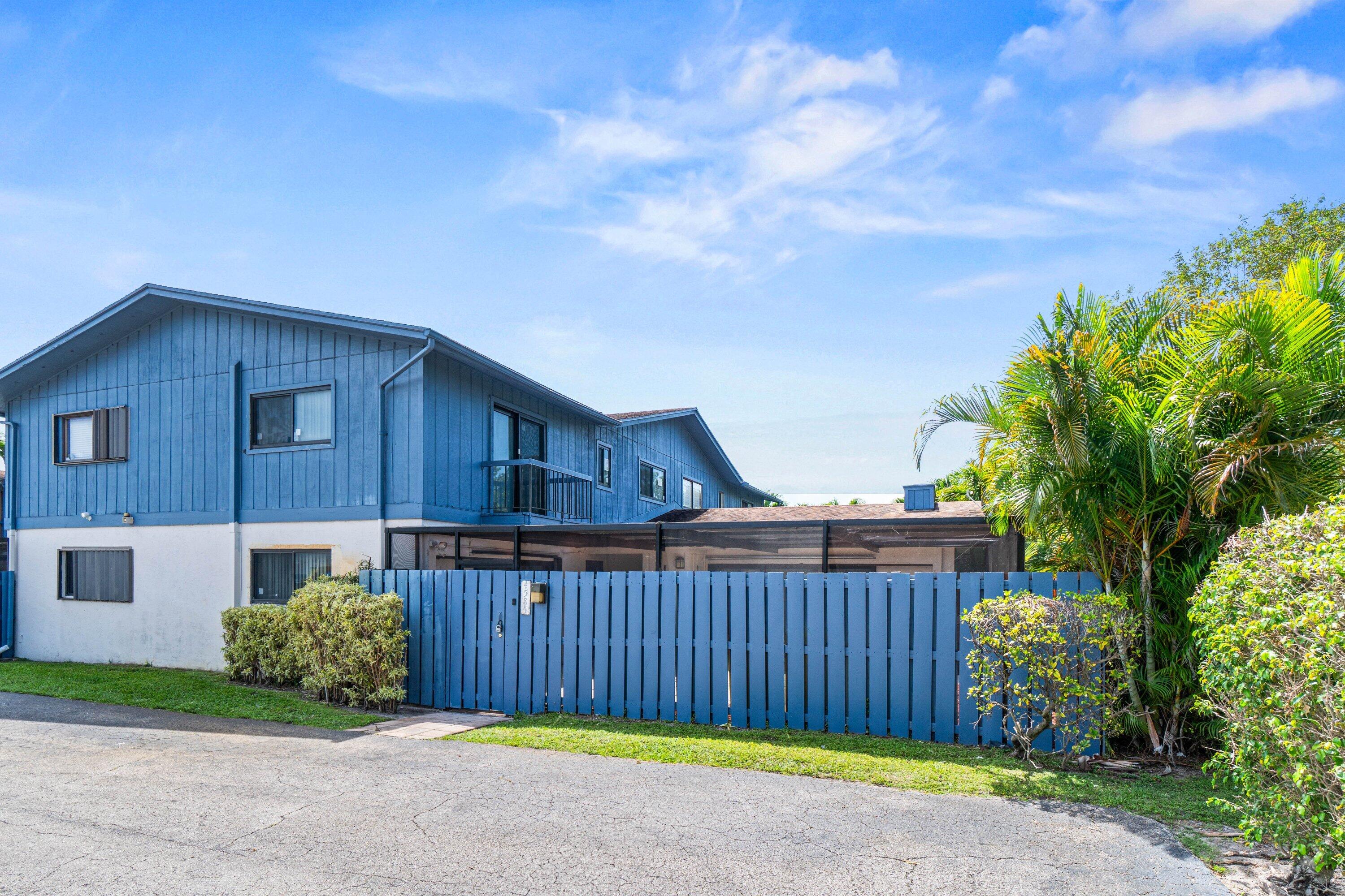 COUNTRY AS - Residential