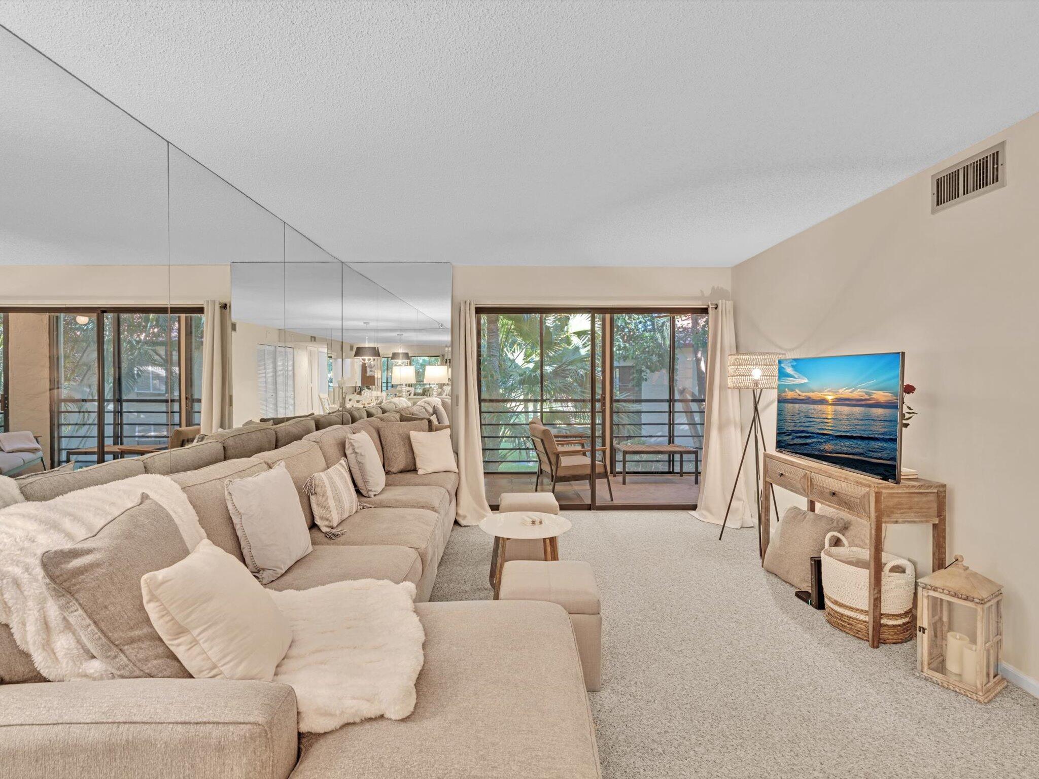LAKESIDE CONDO 3 OF BANYAN SPRINGS - Residential