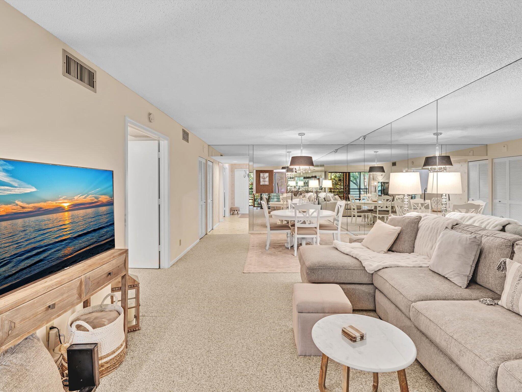 LAKESIDE CONDO 3 OF BANYAN SPRINGS - Residential